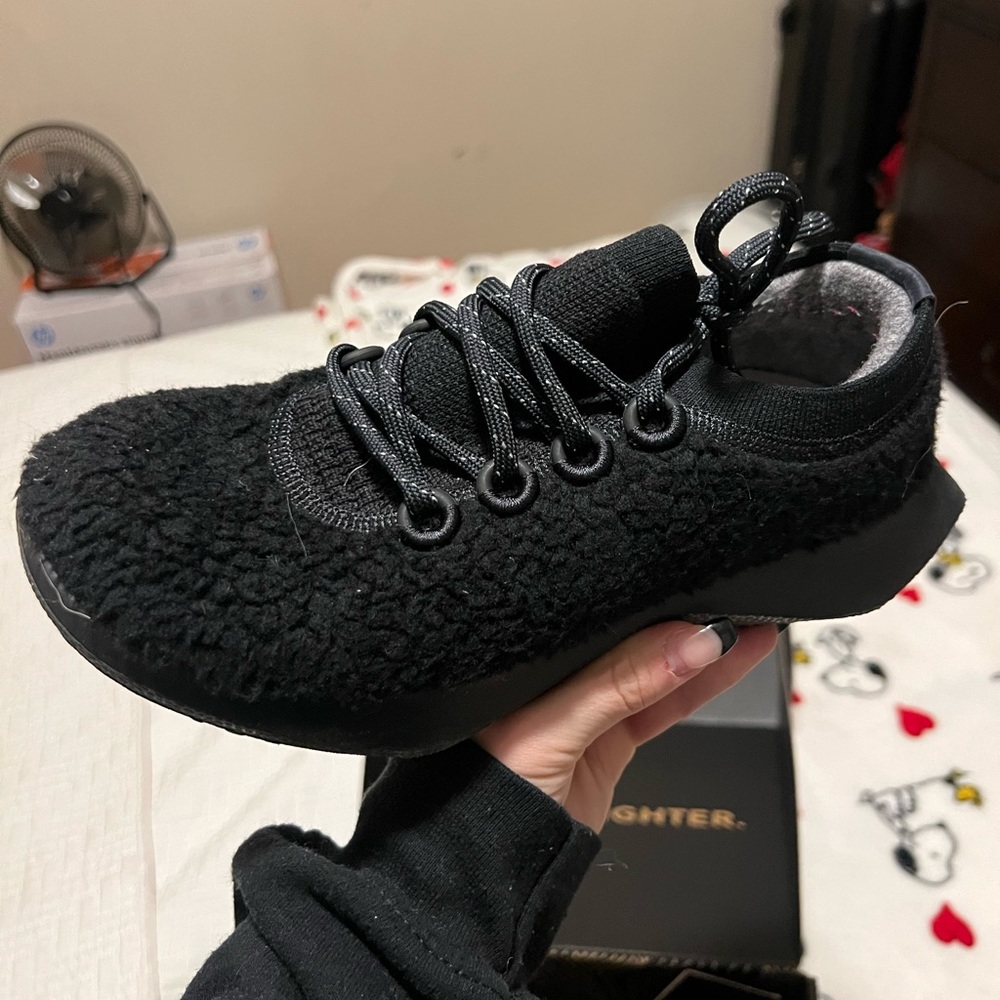 All birds shoes